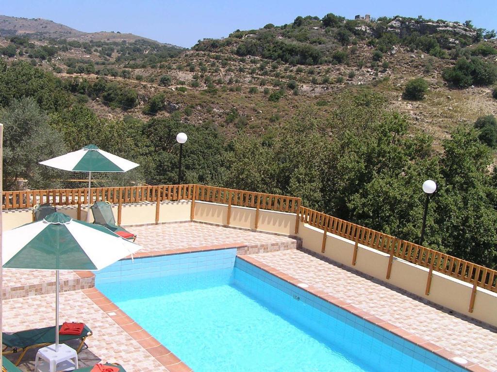Stratos Villas Kaloniktis Rom bilde