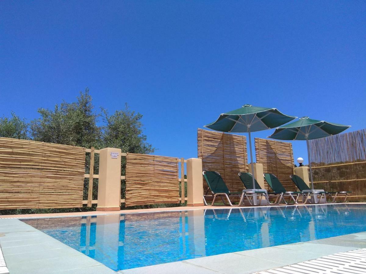 Stratos Villas Kaloniktis Eksteriør bilde
